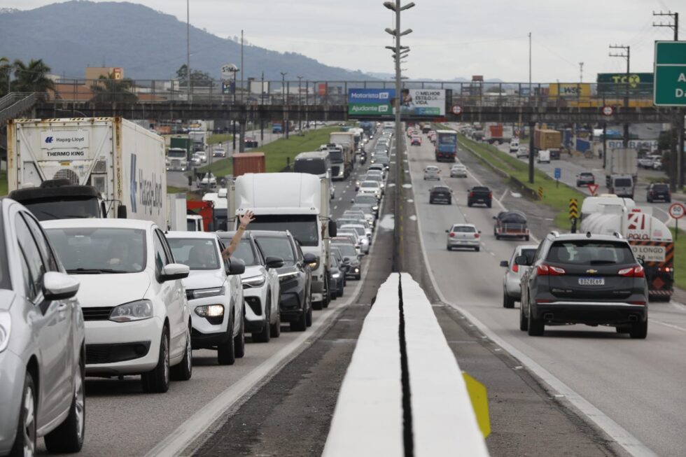 Feriadão deve lotar rodovias em Santa Catarina - TopElegance