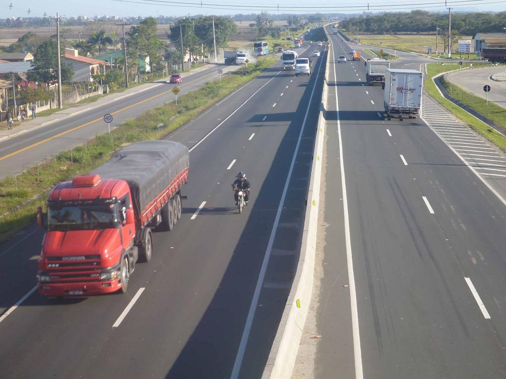 Trecho da BR-101 em Santa Catarina