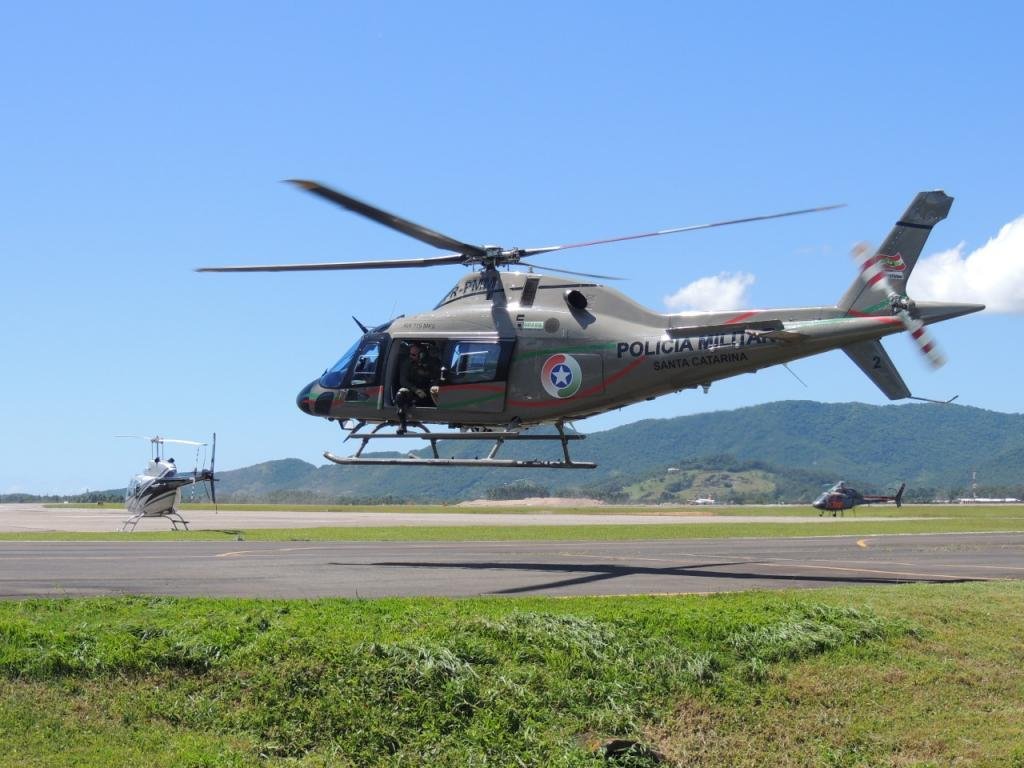 Helicóptero Águia da PMSC
