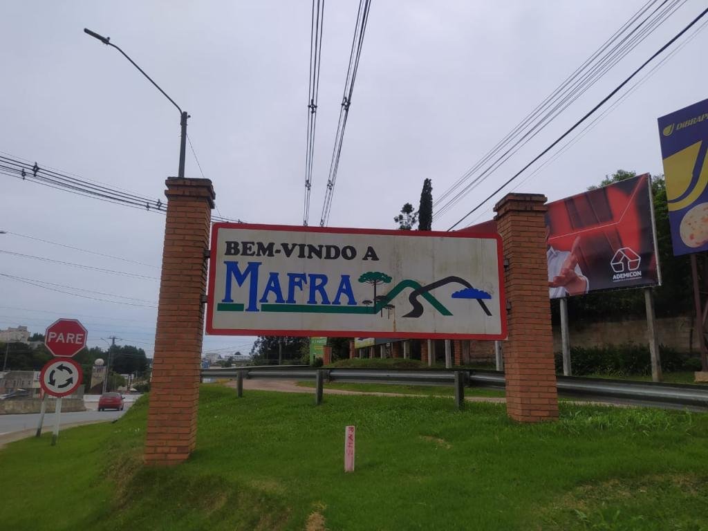 Placa de boas-vindas de Mafra